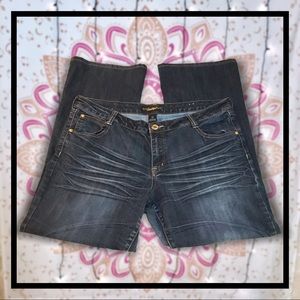 South Pole Bootcut Wrinkled Thigh Jeans EUC